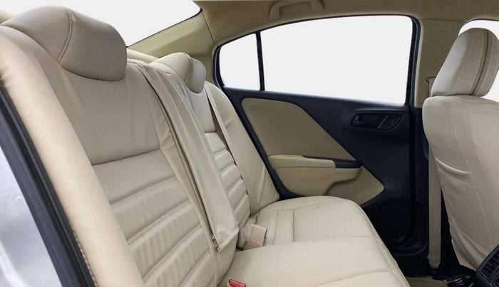 2014 Honda City 1.5L I-VTEC SV, Petrol, Manual, 39,850 km, Right Side Rear Door Cabin
