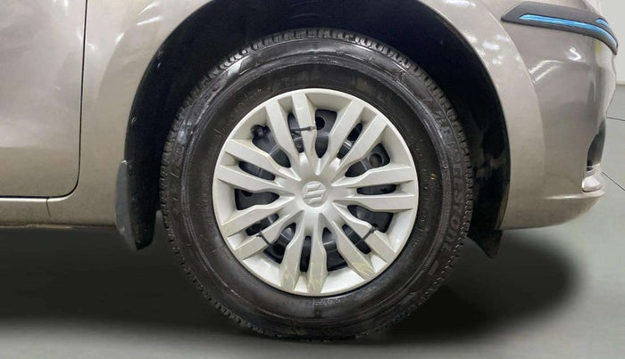 2020 Maruti Dzire VXI, Petrol, Manual, 17,949 km, Right Front Wheel