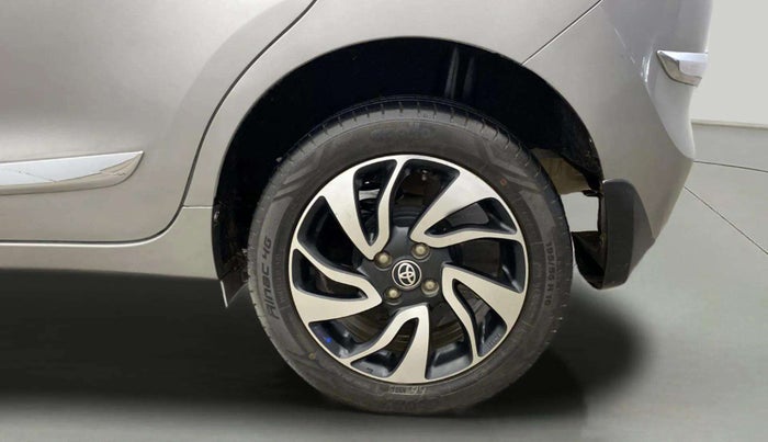 2021 Toyota Glanza G, Petrol, Manual, 45,910 km, Left Rear Wheel