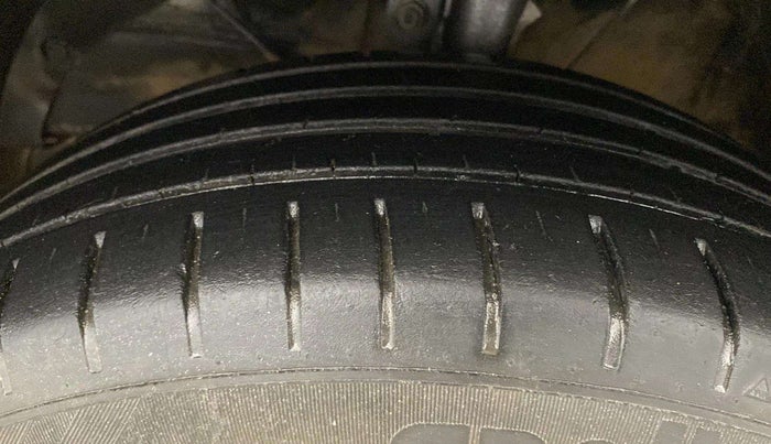 2021 Toyota Glanza G, Petrol, Manual, 45,910 km, Left Front Tyre Tread