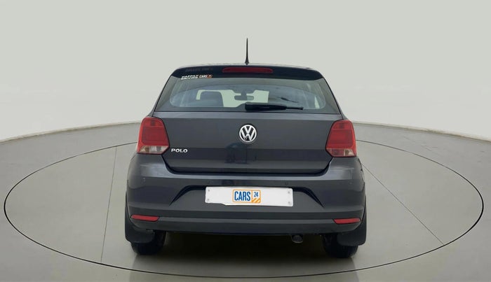 2016 Volkswagen Polo HIGHLINE1.2L, Petrol, Manual, 70,541 km, Back/Rear