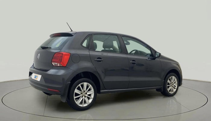 2016 Volkswagen Polo HIGHLINE1.2L, Petrol, Manual, 70,541 km, Right Back Diagonal