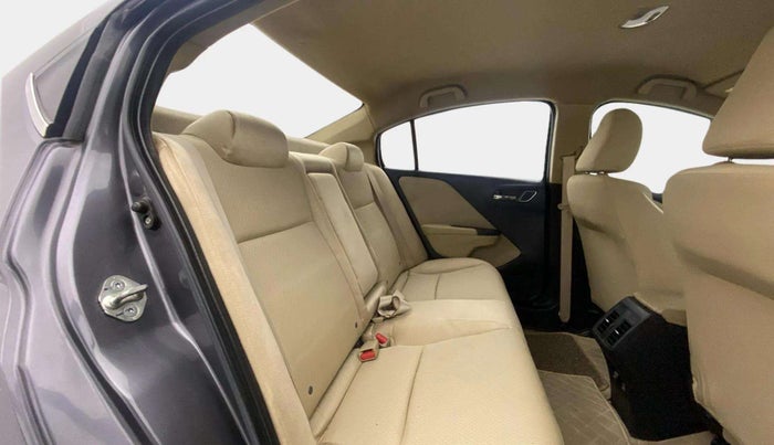 2019 Honda City 1.5L I-VTE V CVT, Petrol, Automatic, 73,182 km, Right Side Rear Door Cabin