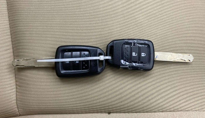 2015 Honda City 1.5L I-VTEC SV CVT, Petrol, Automatic, 64,288 km, Key Close Up