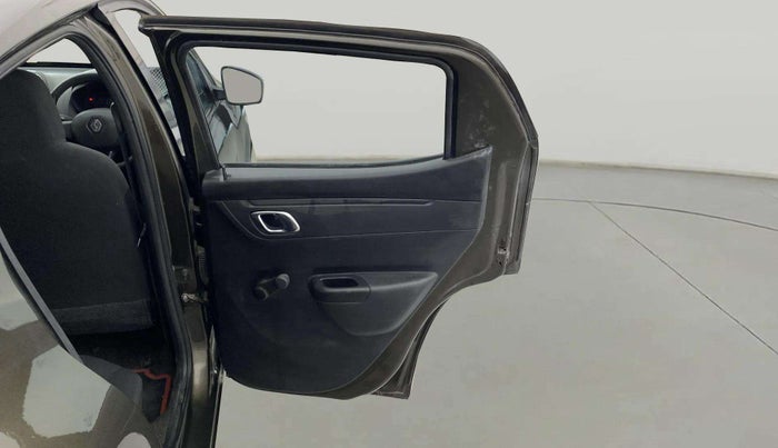 2019 Renault Kwid RXT 1.0 AMT (O), Petrol, Automatic, 27,047 km, RHS Rear Door