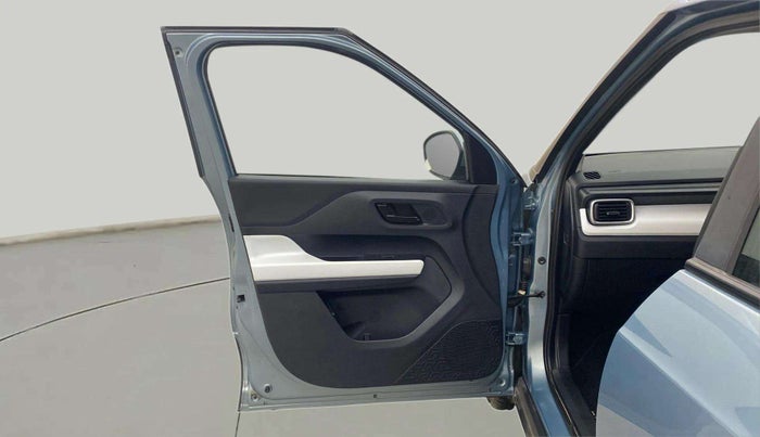 2022 Tata PUNCH ACCOMPLISHED AMT, Petrol, Automatic, 20,546 km, LHS Front Door