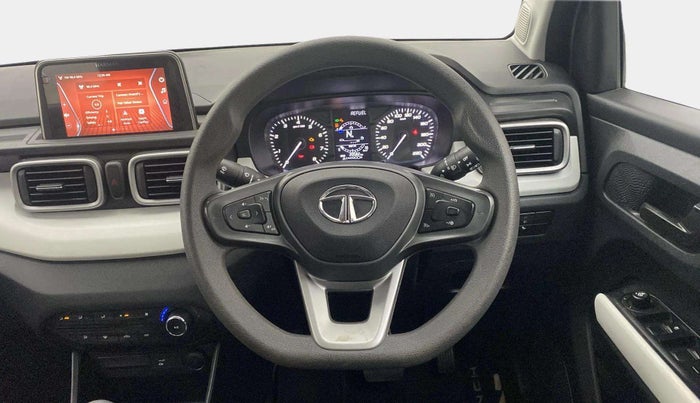 2022 Tata PUNCH ACCOMPLISHED AMT, Petrol, Automatic, 20,546 km, Steering Wheel Close Up