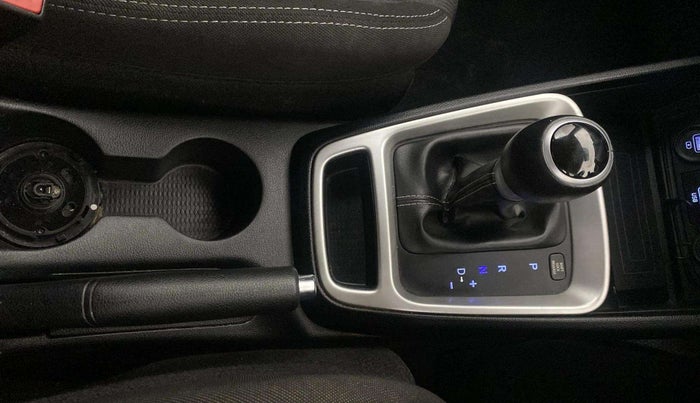 2019 Hyundai VENUE SX PLUS 1.0 TURBO DCT, Petrol, Automatic, 29,247 km, Gear Lever