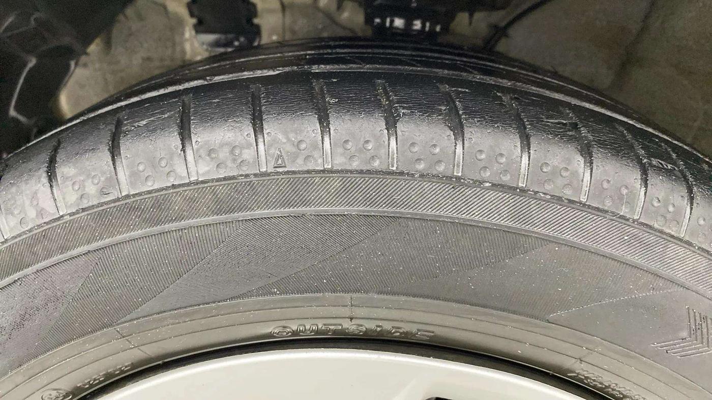 2016 Hyundai Verna 1.6 VTVT S, Petrol, Manual, 89,473 km, Left Front Tyre Tread