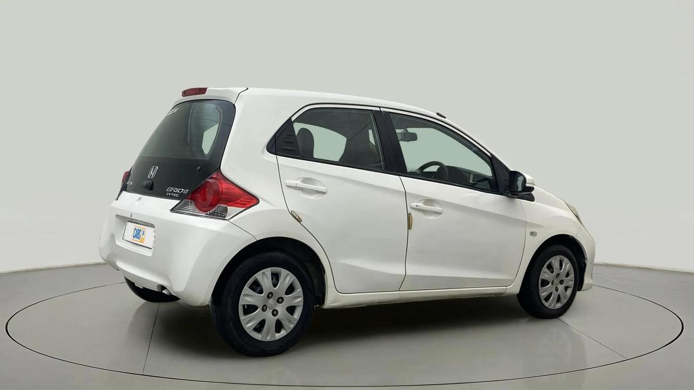 2016 Honda Brio S MT, Petrol, Manual, 39,748 km, Right Back Diagonal