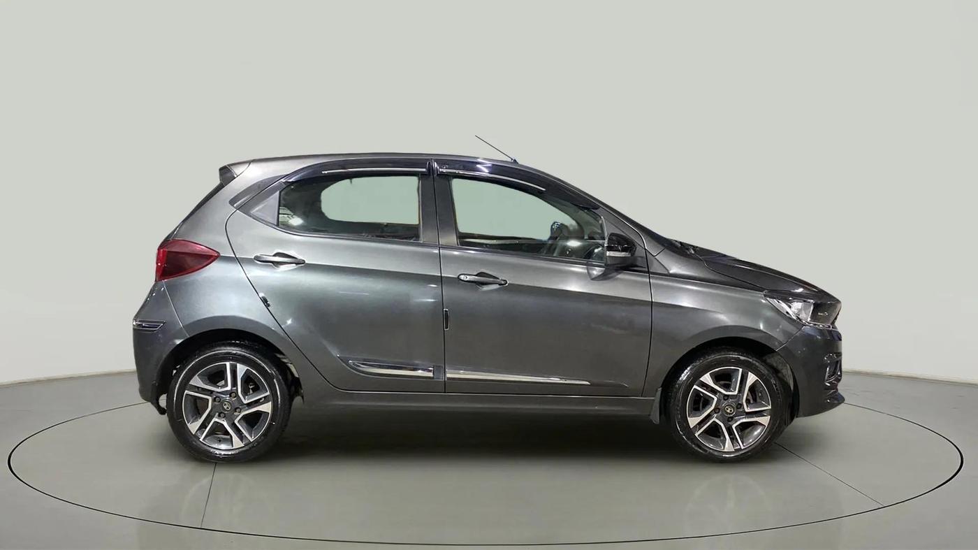 2021 Tata Tiago XZA PLUS PETROL, Petrol, Automatic, 5,458 km, Right Side View