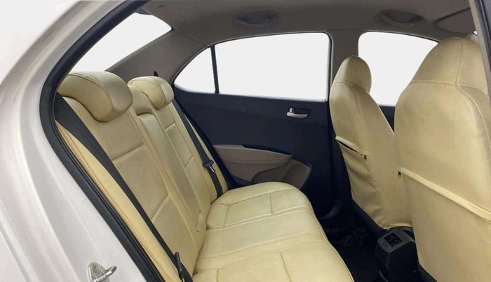 2015 Hyundai Xcent S 1.2, Petrol, Manual, 23,723 km, Right Side Rear Door Cabin