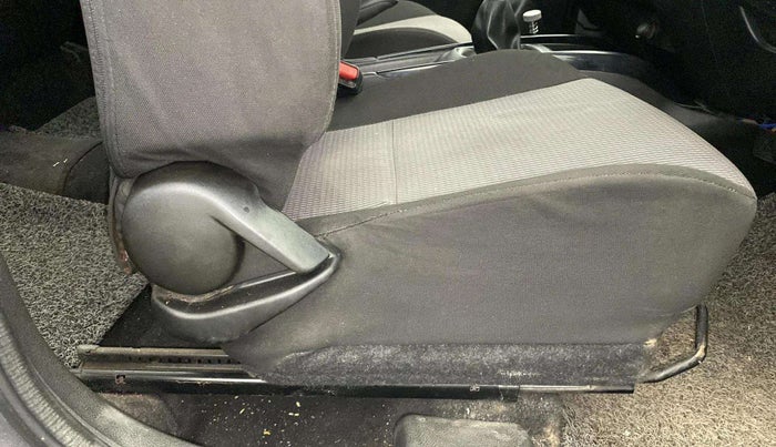 2015 Maruti Baleno SIGMA PETROL 1.2, Petrol, Manual, 49,938 km, Driver Side Adjustment Panel