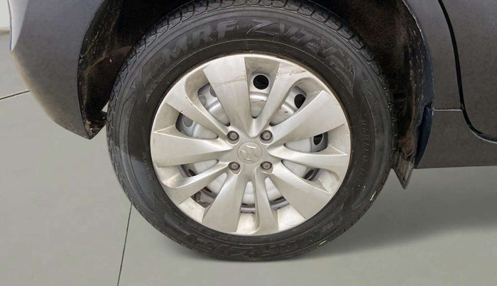 2015 Maruti Baleno SIGMA PETROL 1.2, Petrol, Manual, 49,938 km, Right Rear Wheel