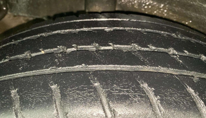 2017 Maruti Celerio ZXI AMT (O), Petrol, Automatic, 41,307 km, Right Rear Tyre Tread