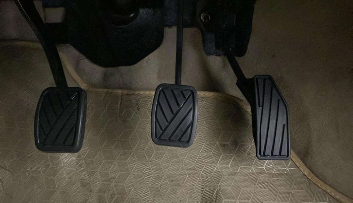 2019 Maruti Dzire VXI, Petrol, Manual, 29,277 km, Pedals