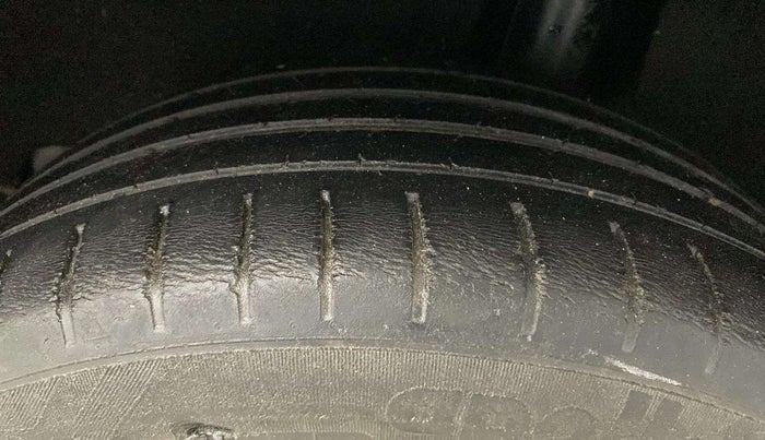2018 Maruti Baleno ZETA PETROL 1.2, Petrol, Manual, 72,566 km, Left Rear Tyre Tread