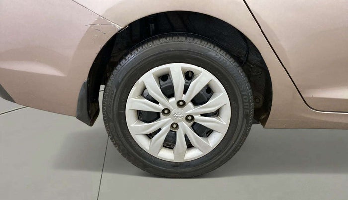 2018 Hyundai Verna 1.4 EX PETROL, Petrol, Manual, 66,756 km, Right Rear Wheel