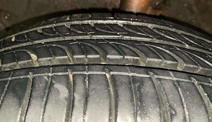 2018 Hyundai Grand i10 SPORTZ (O) AT 1.2 KAPPA VTVT, Petrol, Automatic, 44,382 km, Left Front Tyre Tread