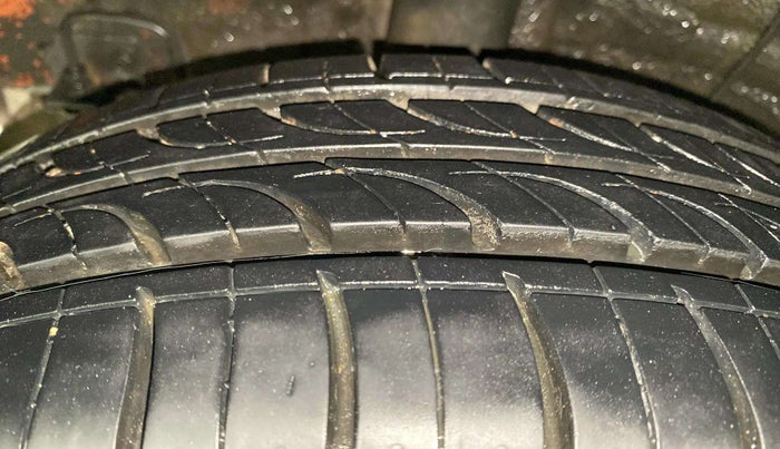2018 Hyundai Grand i10 SPORTZ (O) AT 1.2 KAPPA VTVT, Petrol, Automatic, 44,382 km, Right Rear Tyre Tread