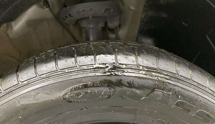2021 Hyundai VENUE S+ 1.2, Petrol, Manual, 15,024 km, Right Front Tyre Tread