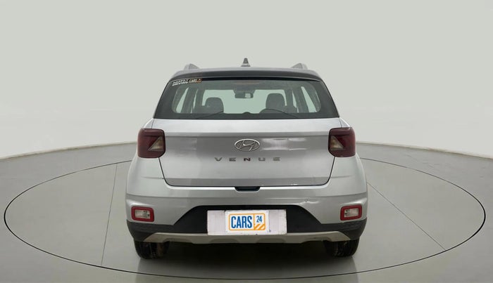 2021 Hyundai VENUE S+ 1.2, Petrol, Manual, 15,024 km, Back/Rear