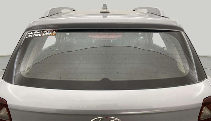 2021 Hyundai VENUE S+ 1.2, Petrol, Manual, 15,024 km, Rear Windshield