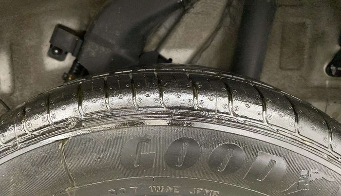 2021 Hyundai VENUE S+ 1.2, Petrol, Manual, 15,024 km, Left Front Tyre Tread
