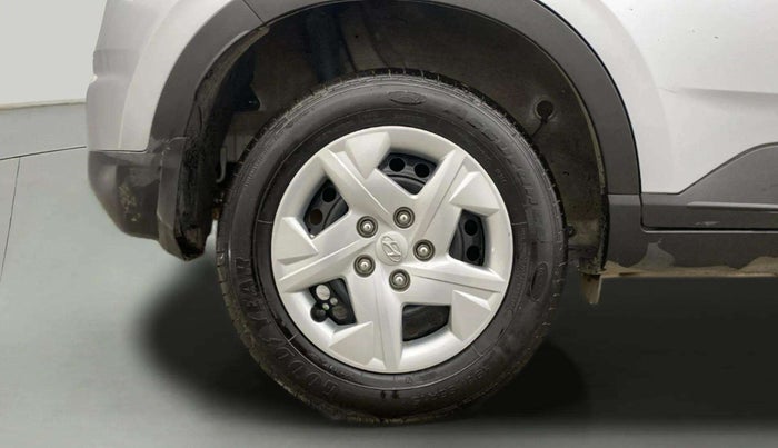 2021 Hyundai VENUE S+ 1.2, Petrol, Manual, 15,024 km, Right Rear Wheel