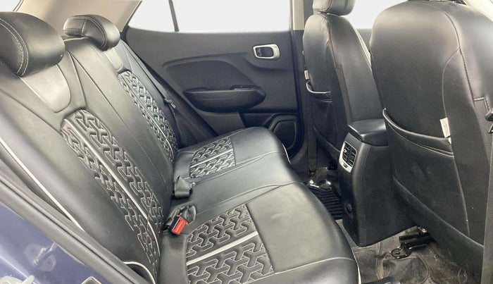 2020 Hyundai VENUE SX 1.0 TURBO, Petrol, Manual, 52,730 km, Right Side Rear Door Cabin