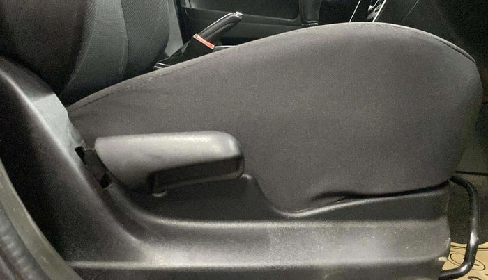2016 Maruti Vitara Brezza LDI (O), Diesel, Manual, 67,383 km, Driver Side Adjustment Panel