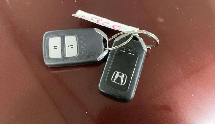 2019 Honda BR-V 1.5L I-VTEC VX, Petrol, Manual, 77,305 km, Key Close Up