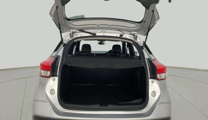 2021 Nissan Kicks XV 1.5, Petrol, Manual, 8,555 km, Boot Open Zoomed View