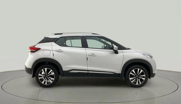 2021 Nissan Kicks XV 1.5, Petrol, Manual, 8,555 km, Right Side View