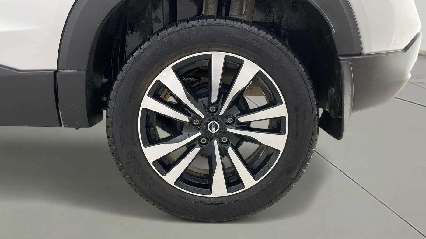 2021 Nissan Kicks XV 1.5, Petrol, Manual, 8,555 km, Left Rear Wheel