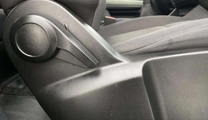 2023 Tata PUNCH ADVENTURE RHYTHM CNG, CNG, Manual, 26,373 km, Driver Side Adjustment Panel