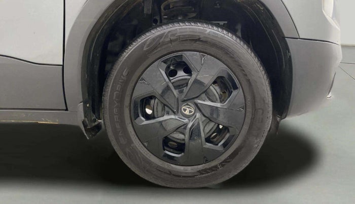 2023 Tata PUNCH ADVENTURE RHYTHM CNG, CNG, Manual, 26,373 km, Right Front Wheel