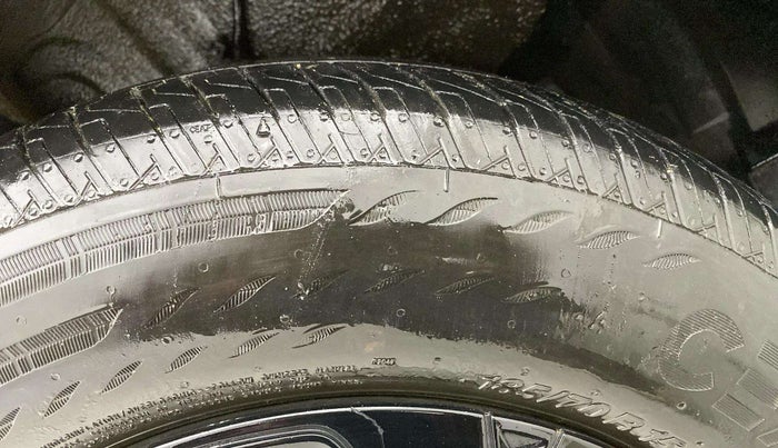 2023 Tata PUNCH ADVENTURE RHYTHM CNG, CNG, Manual, 26,373 km, Right Rear Tyre Tread