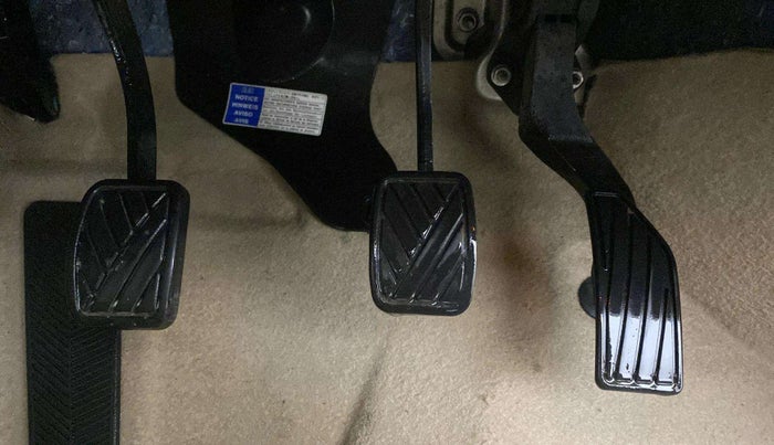 2016 Maruti Ciaz ZXI+, Petrol, Manual, 36,520 km, Pedals