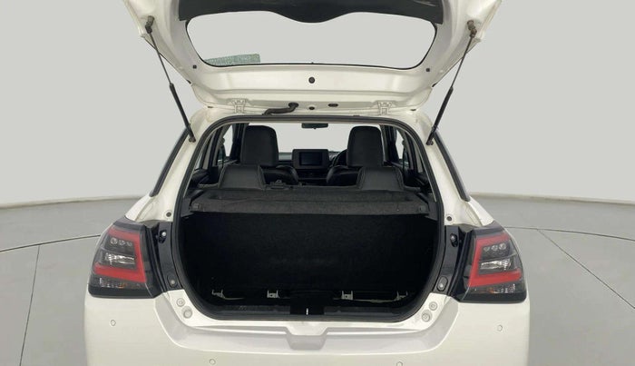 2024 Maruti Swift VXi (O) AMT, Petrol, Automatic, 20,681 km, Boot Open Zoomed View