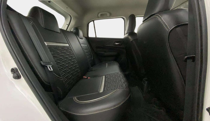 2024 Maruti Swift VXi (O) AMT, Petrol, Automatic, 20,681 km, Right Side Rear Door Cabin