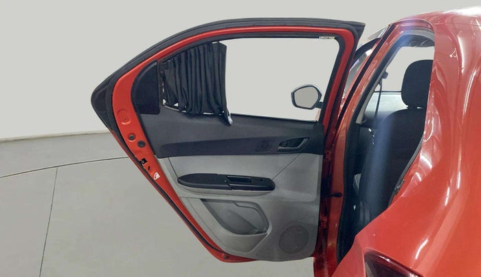 2022 Tata Tiago XM CNG, CNG, Manual, 76,040 km, LHS Rear Door