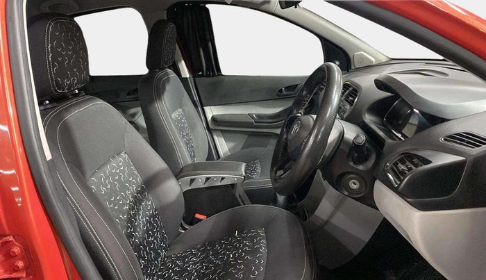 2022 Tata Tiago XM CNG, CNG, Manual, 76,040 km, Right Side Front Door Cabin