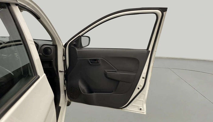 2023 Maruti Alto K10 VXI, Petrol, Manual, 15,197 km, RHS Front Door