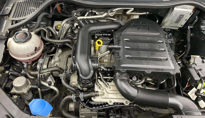 2020 Volkswagen Polo HIGHLINE PLUS 1.0L TSI, Petrol, Manual, 75,503 km, Engine View - Right
