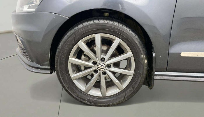2020 Volkswagen Polo HIGHLINE PLUS 1.0L TSI, Petrol, Manual, 75,503 km, Left Front Wheel