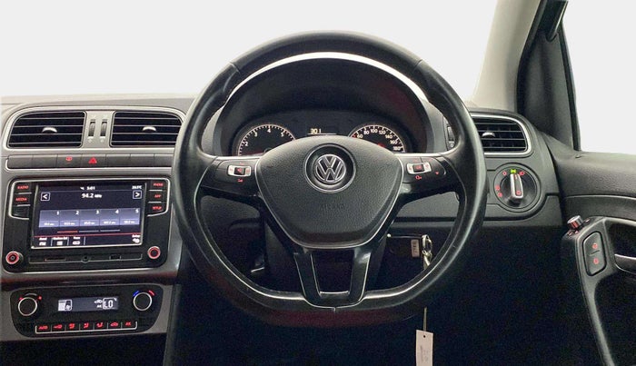2020 Volkswagen Polo HIGHLINE PLUS 1.0L TSI, Petrol, Manual, 75,503 km, Steering Wheel Close Up