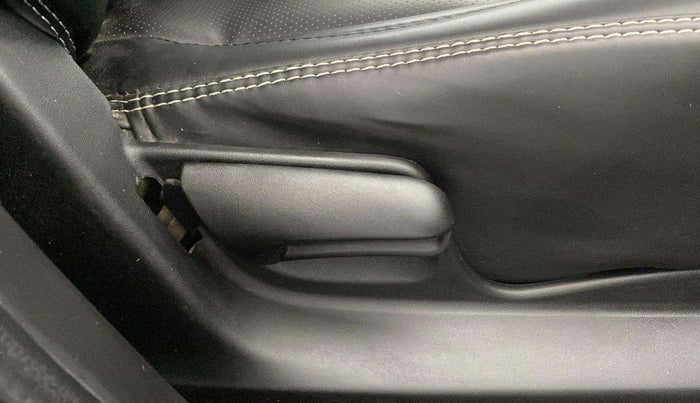 2016 Maruti Swift LXI (O), Petrol, Manual, 50,398 km, Driver Side Adjustment Panel