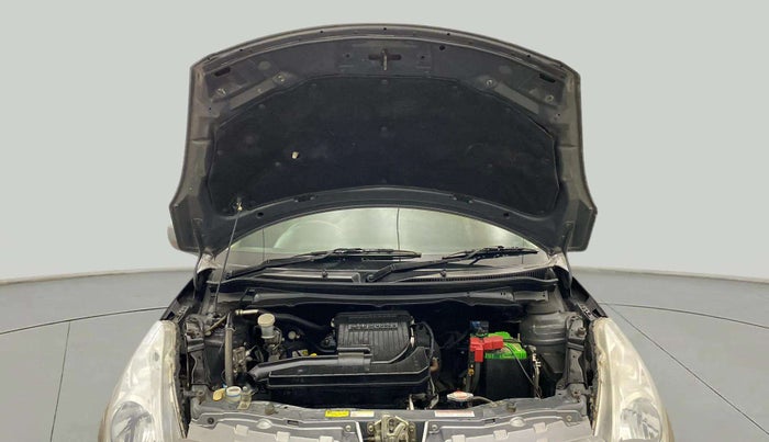 2016 Maruti Swift LXI (O), Petrol, Manual, 50,398 km, Open Bonet
