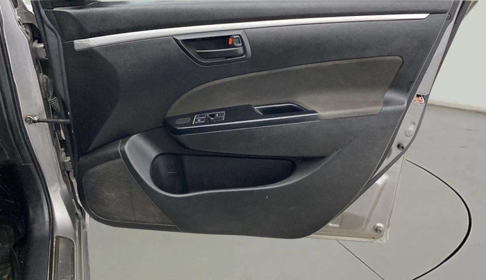 2016 Maruti Swift LXI (O), Petrol, Manual, 50,398 km, Driver Side Door Panels Control